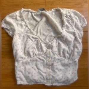 Hollister White Floral Ruffled Neck Top